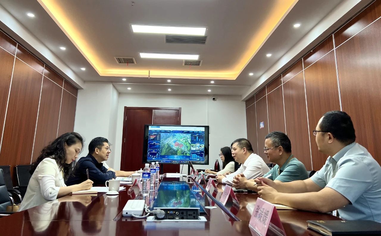 aaf2e517-cad6-4e20-928e-b848dbbdd059 aaf2e517-cad6-4e20-928e-b848dbbdd059